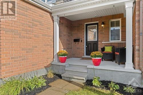 Low maintenance front yard - 713 Mayfly Crescent, Ottawa, ON - Outdoor With Exterior