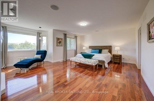 58 West Acres Crescent, Kitchener, ON - Indoor Photo Showing Bedroom