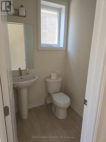 73 Conboy Drive, Erin, ON - Indoor Photo Showing Bathroom