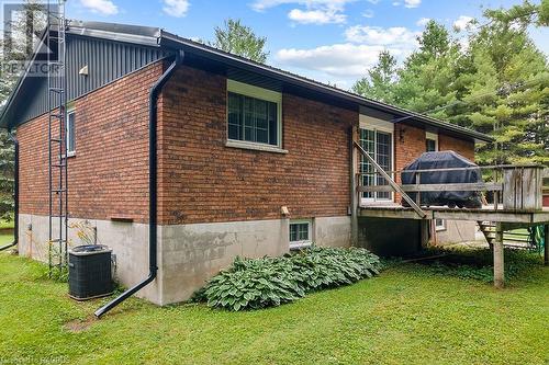 703021 Walker Sideroad, Chatsworth, ON - Outdoor With Exterior