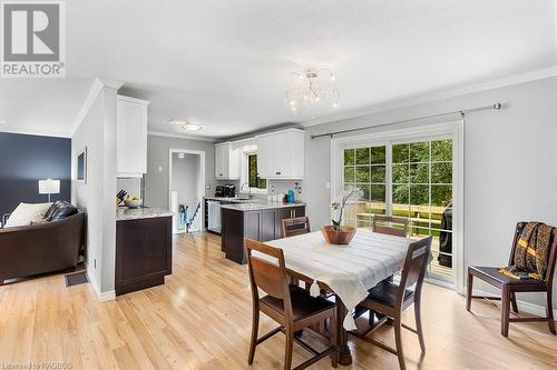 703021 Walker Sideroad, Chatsworth, ON - Indoor Photo Showing Dining Room