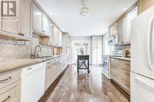 33 Rice Drive, Whitby (Pringle Creek), ON - Indoor Photo Showing Kitchen