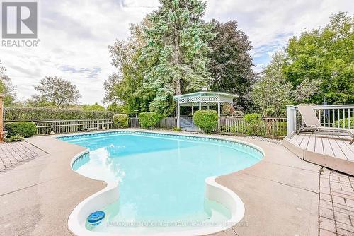 33 Rice Drive, Whitby (Pringle Creek), ON - Outdoor With In Ground Pool With Deck Patio Veranda With Backyard