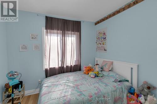 17 Coniston Avenue, Brampton, ON - Indoor Photo Showing Bedroom