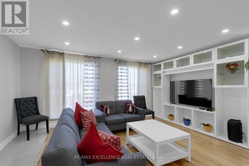 17 Coniston Avenue, Brampton, ON - Indoor Photo Showing Living Room