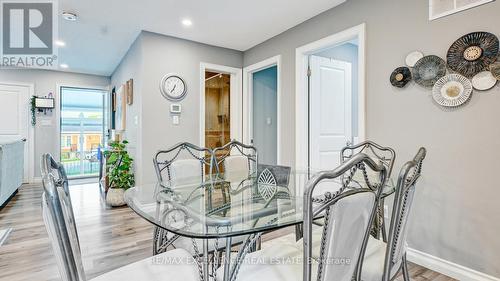 21 Elizabeth Street, Halton Hills, ON - Indoor Photo Showing Dining Room