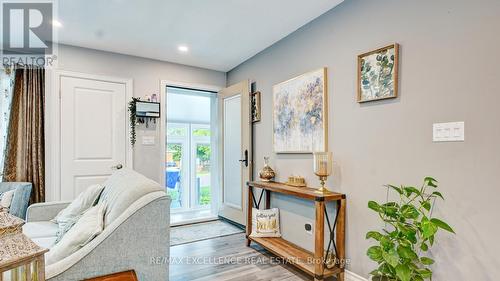 21 Elizabeth Street, Halton Hills, ON - Indoor Photo Showing Other Room