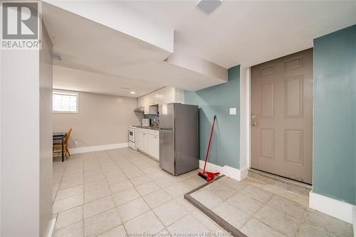 1623-25 Drouillard, Windsor, ON - Indoor