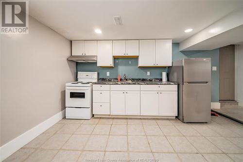 1623-25 Drouillard, Windsor, ON - Indoor Photo Showing Kitchen