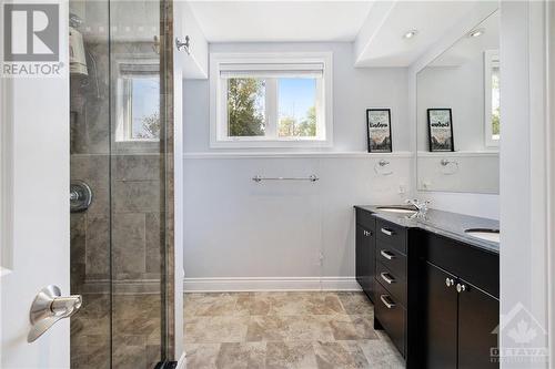 6275 Apple Orchard Road, Ottawa, ON - Indoor Photo Showing Bathroom