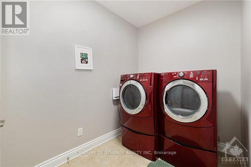 6275 Apple Orchard Road, Ottawa, ON - Indoor Photo Showing Laundry Room