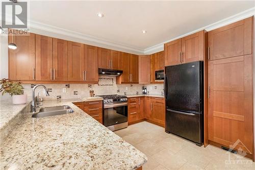 6275 Apple Orchard Road, Ottawa, ON - Indoor Photo Showing Kitchen With Double Sink