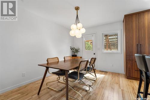 126 1St Street E, Saskatoon, SK - Indoor Photo Showing Dining Room