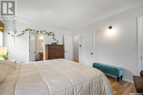 126 1St Street E, Saskatoon, SK - Indoor Photo Showing Bedroom