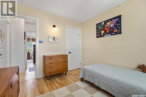 126 1St Street E, Saskatoon, SK - Indoor Photo Showing Bedroom