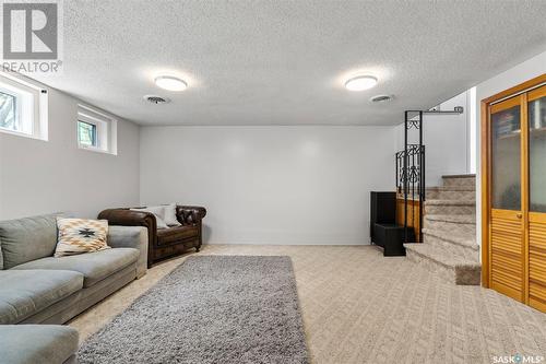 126 1St Street E, Saskatoon, SK - Indoor