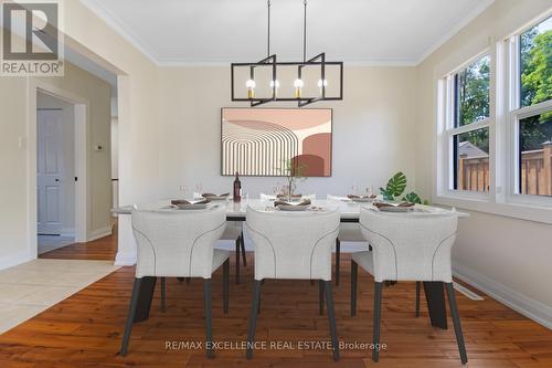 42 Hewson Crescent, Halton Hills, ON - Indoor Photo Showing Dining Room