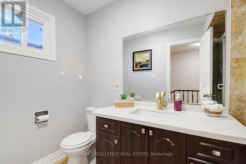 69 Atkins Circle, Brampton, ON - Indoor Photo Showing Bathroom