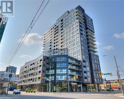 1 Victoria Street Unit# 1602, Kitchener, ON - Outdoor With Balcony With Facade