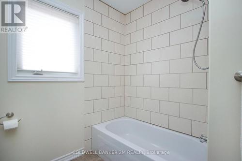 11 Oke Road, Clarington (Courtice), ON - Indoor Photo Showing Bathroom