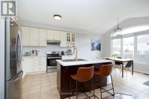 11 Oke Road, Clarington (Courtice), ON - Indoor Photo Showing Kitchen