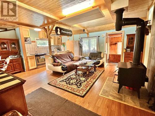 35 Colonization Rd, Spanish, ON - Indoor Photo Showing Living Room