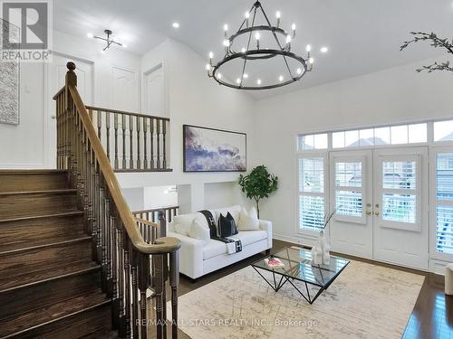 172 Durhamview Crescent, Whitchurch-Stouffville, ON - Indoor Photo Showing Other Room