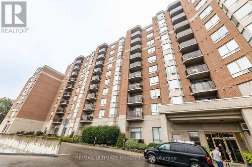 612 - 2088 Lawrence Avenue W, Toronto, ON - Outdoor With Facade