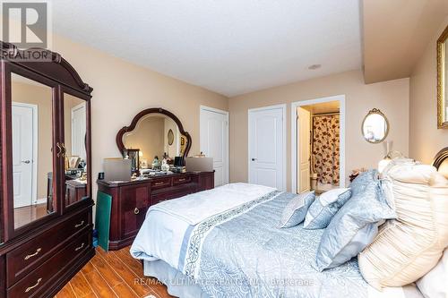 612 - 2088 Lawrence Avenue W, Toronto, ON - Indoor Photo Showing Bedroom