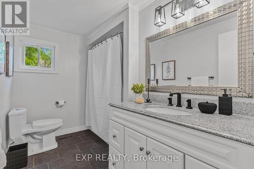 3020 Oka Road, Mississauga, ON - Indoor Photo Showing Bathroom