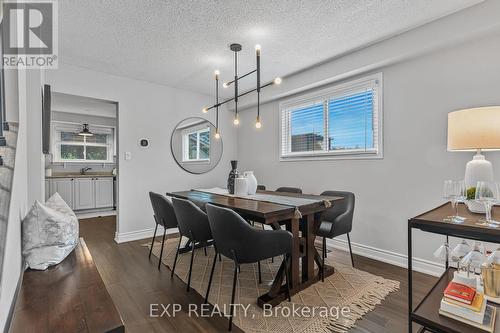 3020 Oka Road, Mississauga, ON - Indoor Photo Showing Dining Room