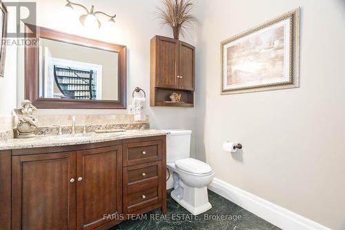 1826 Quantz Crescent, Innisfil, ON - Indoor Photo Showing Bathroom