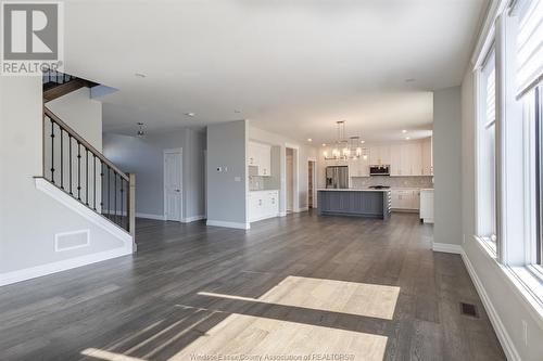 310 Blake, Belle River, ON - Indoor Photo Showing Living Room