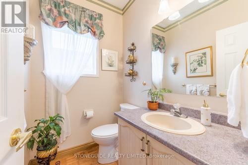 1312 Wildlark Drive, Peterborough (Monaghan), ON - Indoor Photo Showing Bathroom