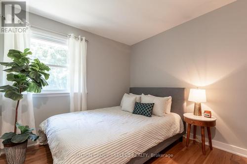 101 Hunt Club Drive, London, ON - Indoor Photo Showing Bedroom