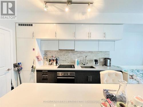 2609 - 8 Mercer Street, Toronto, ON - Indoor Photo Showing Kitchen With Upgraded Kitchen