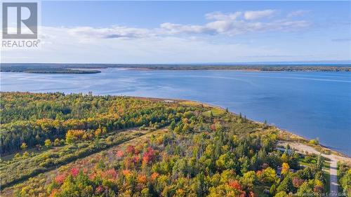 Lot Boul St-Pierre O, Caraquet, NB 