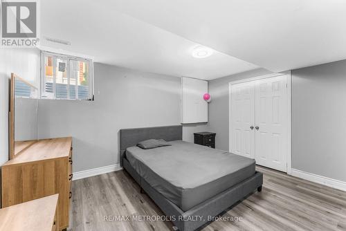 13 Hedgerow Avenue, Brampton, ON - Indoor Photo Showing Bedroom