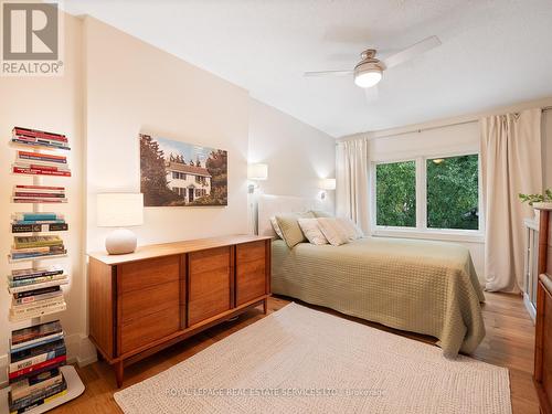 376 Runnymede Road, Toronto, ON - Indoor Photo Showing Bedroom