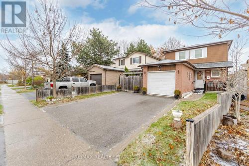 5 Greenleaf Crescent, Brampton, ON - Outdoor With Facade