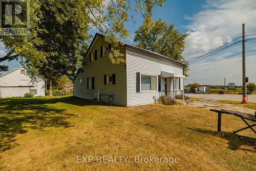 1221 Lobsinger Line, Woolwich, ON - Outdoor