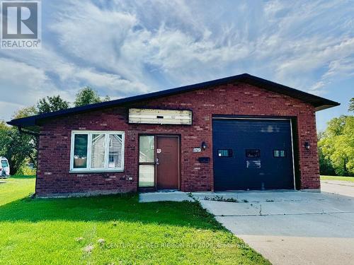 179 Mill Street, North Middlesex (Parkhill), ON - Outdoor