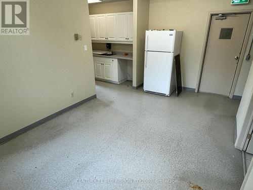 179 Mill Street, North Middlesex (Parkhill), ON - Indoor Photo Showing Kitchen