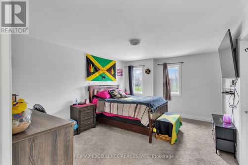 877 Edinburg Drive, Woodstock, ON - Indoor Photo Showing Bedroom