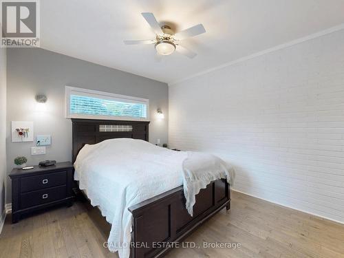 394 Glad Park Avenue, Whitchurch-Stouffville, ON - Indoor Photo Showing Bedroom