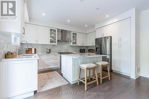 44 Elysian Fields Circle, Brampton, ON - Indoor Photo Showing Kitchen With Upgraded Kitchen