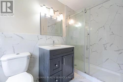 15075 Humberstation Road, Caledon, ON - Indoor Photo Showing Bathroom