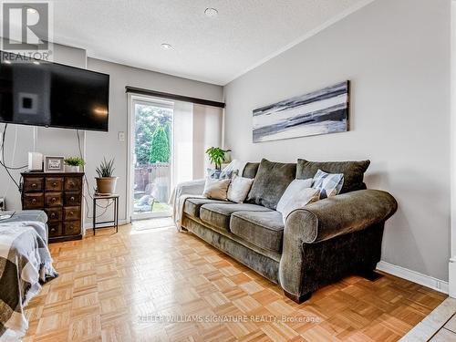 8 Thunderbird Trail, Brampton, ON - Indoor Photo Showing Other Room