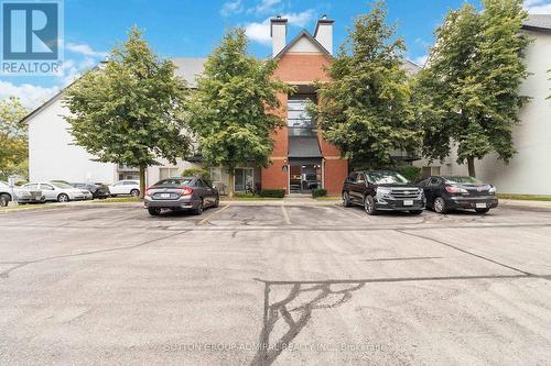 522 - 1450 Glen Abbey Gate, Oakville, ON - Outdoor