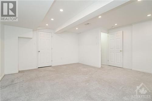 79 Locheland Crescent, Ottawa, ON - Indoor Photo Showing Other Room